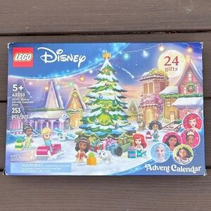 Lego Disney Christmas Advent Calendar 2024 Set #43253 - Imperfect Box